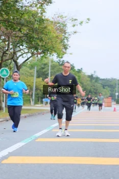 Runner Photo 5667217