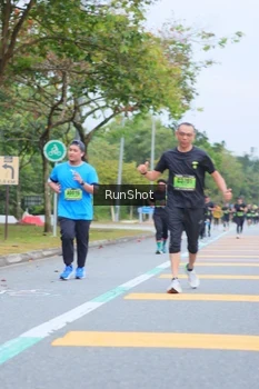 Runner Photo 5667221