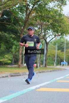 Runner Photo 5667223