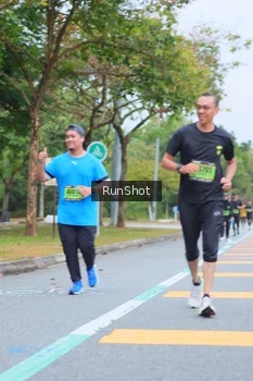 Runner Photo 5667224