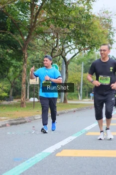Runner Photo 5667225