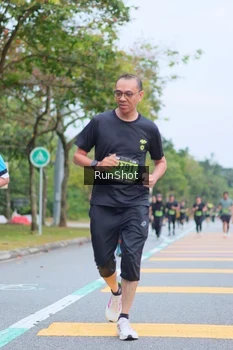 Runner Photo 5667237