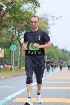 Runner Photo 5667240