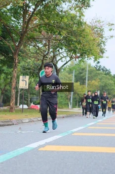 Runner Photo 5667252