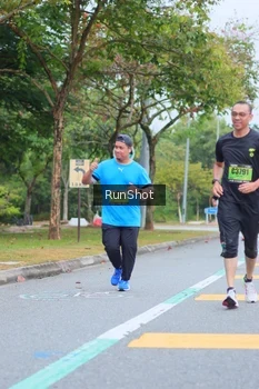 Runner Photo 5667260