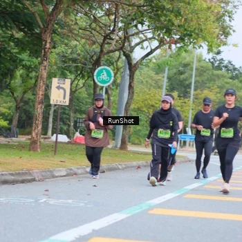 Runner Photo 5667286