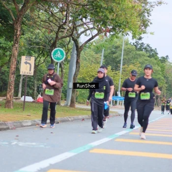 Runner Photo 5667291