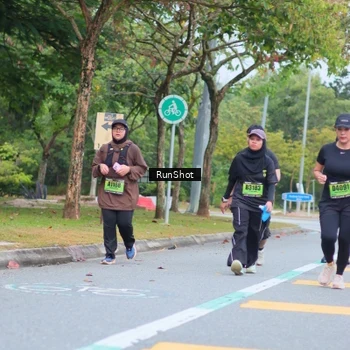 Runner Photo 5667294