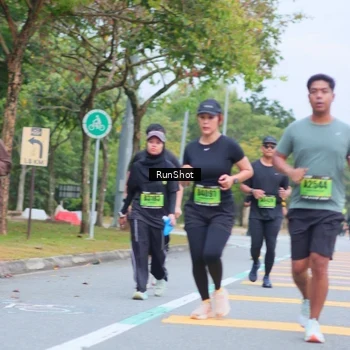 Runner Photo 5667316