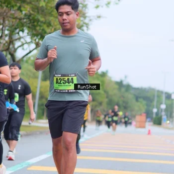 Runner Photo 5667333
