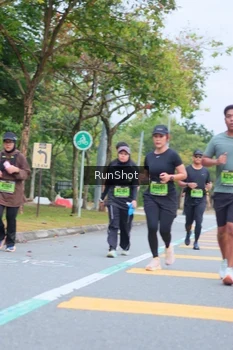 Runner Photo 5667337