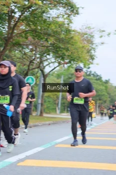 Runner Photo 5667342
