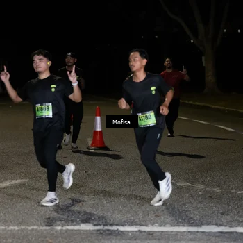 Runner Photo 5667344