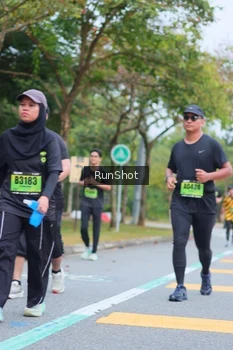 Runner Photo 5667354