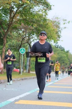 Runner Photo 5667355