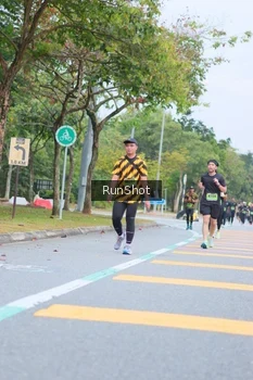 Runner Photo 5667393