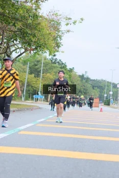 Runner Photo 5667403