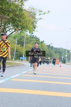 Runner Photo 5667404