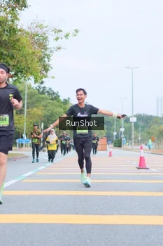 Runner Photo 5667414