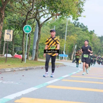 Runner Photo 5667424