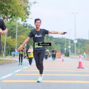 Runner Photo 5667431