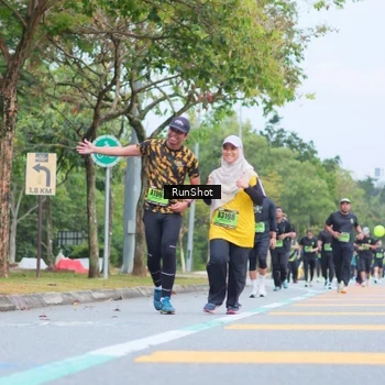 Runner Photo 5667434