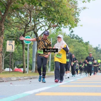 Runner Photo 5667436