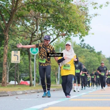 Runner Photo 5667441