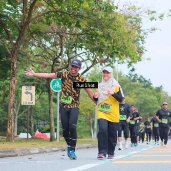 Runner Photo 5667443