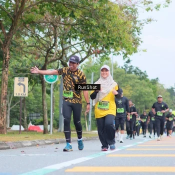 Runner Photo 5667453
