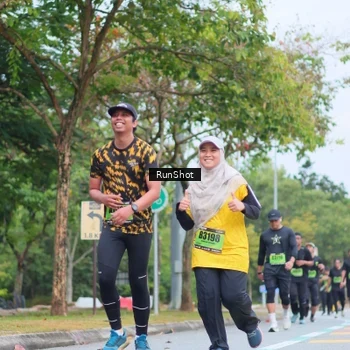 Runner Photo 5667459