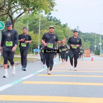 Runner Photo 5667473
