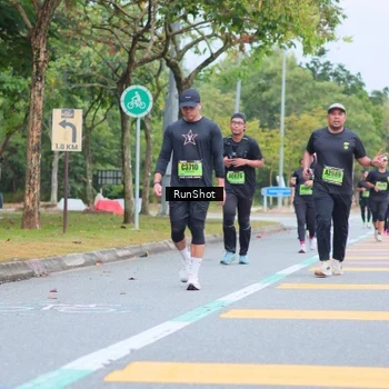 Runner Photo 5667476