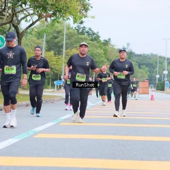 Runner Photo 5667477