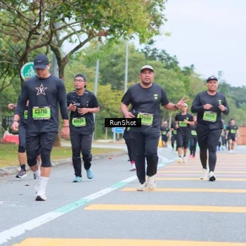 Runner Photo 5667480