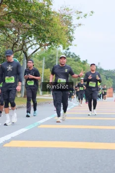 Runner Photo 5667490