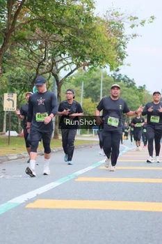 Runner Photo 5667493