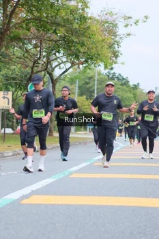 Runner Photo 5667494
