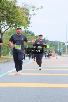 Runner Photo 5667502
