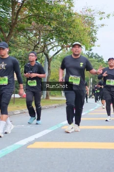Runner Photo 5667506