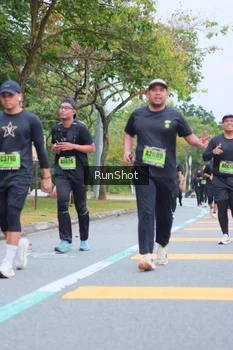 Runner Photo 5667510