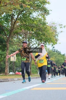 Runner Photo 5667516