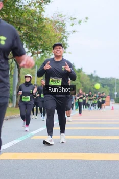 Runner Photo 5667529
