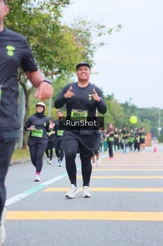 Runner Photo 5667531
