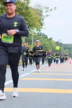 Runner Photo 5667544