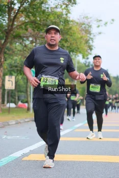 Runner Photo 5667547