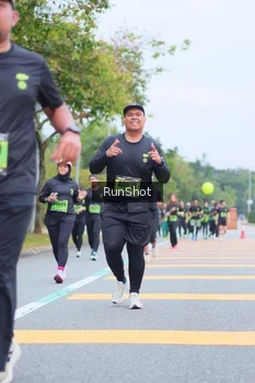 Runner Photo 5667572