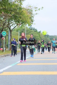 Runner Photo 5667621