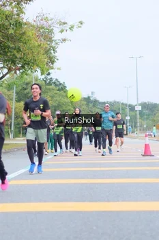 Runner Photo 5667636
