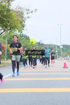 Runner Photo 5667638